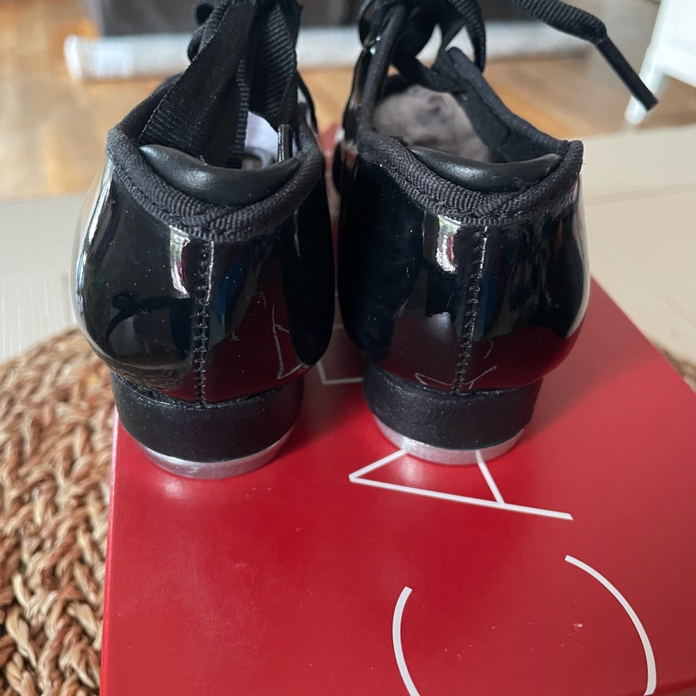 Capezio N625C Child Tap Shoes - Picture 5 of 8